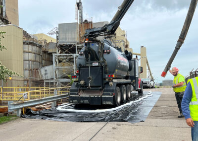 Hydrovac vacuuming